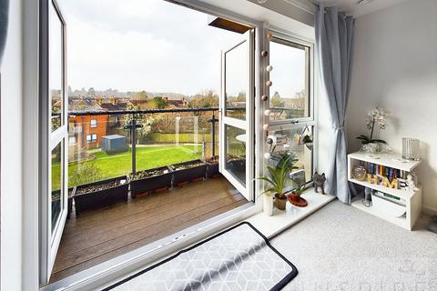 1 bedroom apartment for sale, West Green Drive, Crawley RH11