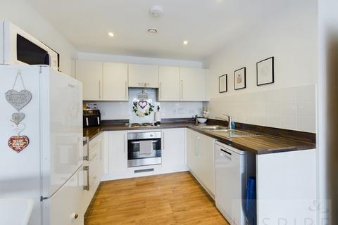 1 bedroom apartment for sale, West Green Drive, Crawley RH11