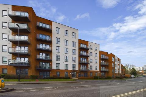 1 bedroom apartment for sale, West Green Drive, Crawley RH11