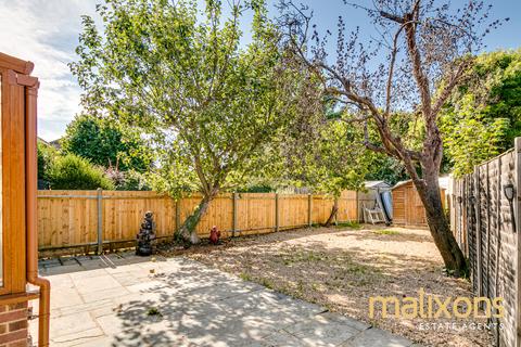 3 bedroom end of terrace house for sale, Mitcham CR4