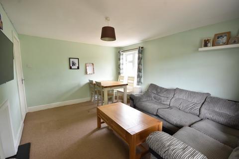 17 Atherfield Road, Reigate, RH2 7PR