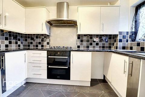 123 Links Way, Luton, LU2 7HB