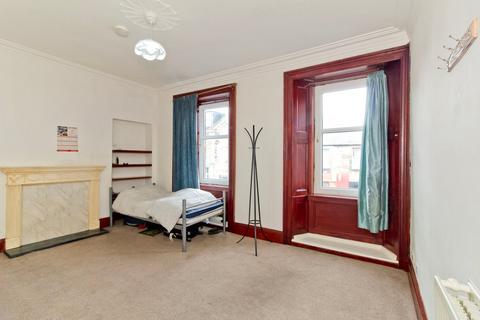 3 bedroom flat for sale, High Street, Bonnyrigg, EH19