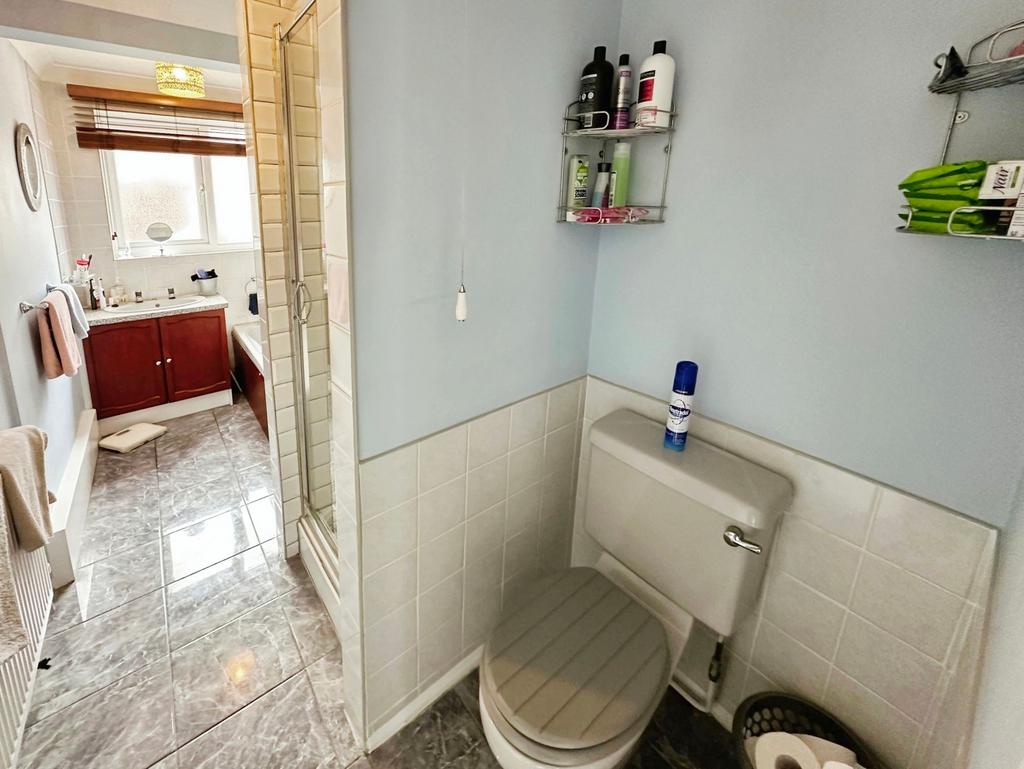 Ground Floor Bathroom