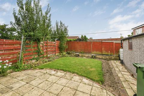 105 Whitethorn Close, York, YO31 9EX