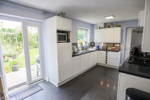 3 bedroom detached house for sale, Canal Close, Calne SN11