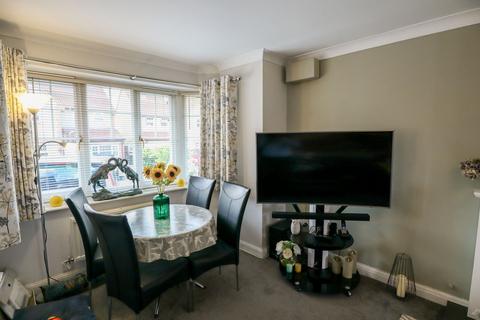 9 Canal Close, Calne, SN11 0RZ