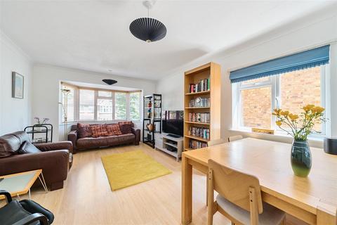 2 bedroom apartment for sale, Catherine Road, Surbiton