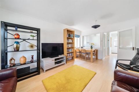 2 bedroom apartment for sale, Catherine Road, Surbiton