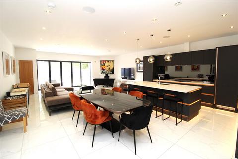 3 bedroom apartment to rent, The Reservoir, The Old Pump Works, Great Warley, CM13