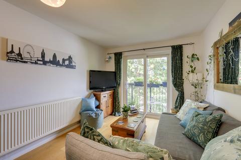 1 bedroom flat for sale, Westbourne Drive, Forest Hill, London, SE23