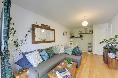 1 bedroom flat for sale, Westbourne Drive, Forest Hill, London, SE23