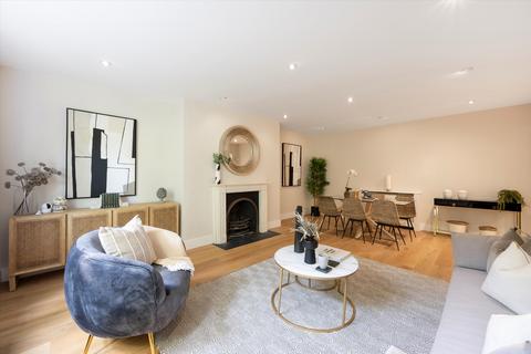 Flat 1, 14 Addison Crescent, London, W14 8JR