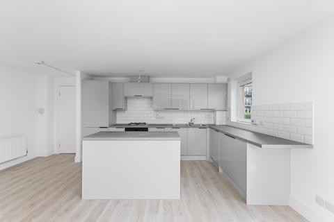 Flat 2, 12 Appin Place, Edinburgh, EH14 1NJ