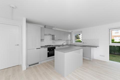 Flat 2, 12 Appin Place, Edinburgh, EH14 1NJ