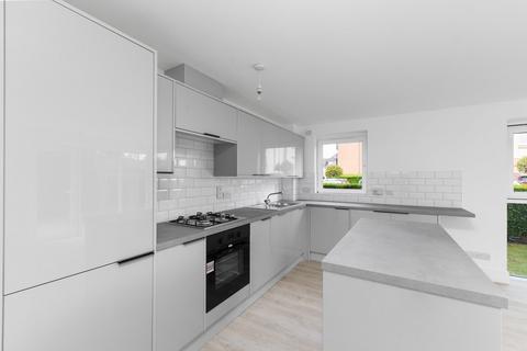 Flat 2, 12 Appin Place, Edinburgh, EH14 1NJ