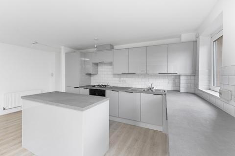 Flat 2, 12 Appin Place, Edinburgh, EH14 1NJ