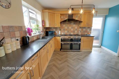 4 bedroom semi-detached house for sale, Belt Road, Cannock