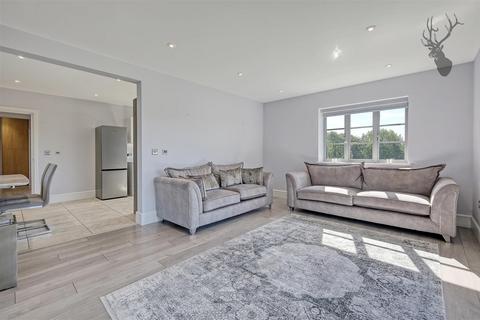 6, Bridge House Roding Road, Loughton, IG10 3ED