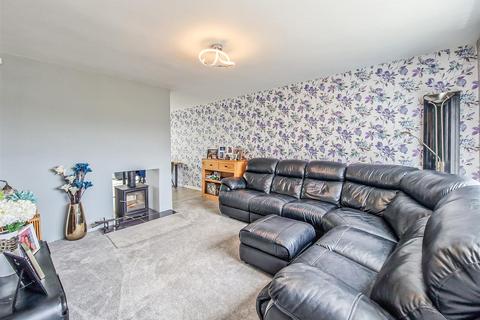 3 bedroom detached house for sale, Gunners Road, Shoeburyness SS3