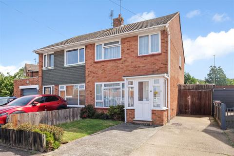 3 bedroom semi-detached house for sale, All Saints Close, Whitstable