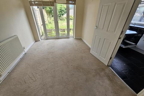 3 bedroom house to rent, Plantation Gardens, Leeds