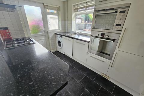 3 bedroom house to rent, Plantation Gardens, Leeds