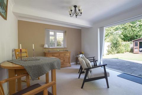 3 bedroom detached house for sale, Effingham Drive, Bexhill-On-Sea