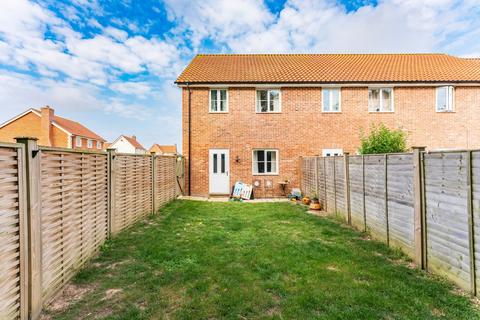 3 bedroom end of terrace house for sale, William Brown Drive, Blofield