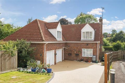 15 Balfour Close, Honiton, EX14 2UW