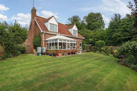 15 Balfour Close, Honiton, EX14 2UW