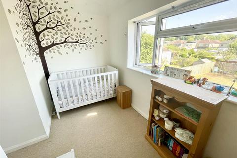 147 Croft Road, Swindon, SN1 4DS