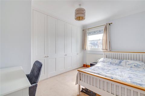 25 Queensmill Road, London, SW6 6JP