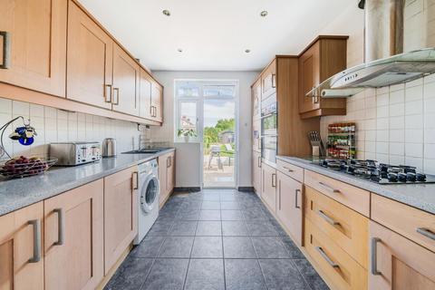 3 bedroom terraced house for sale, Kenmore Avenue, Harrow HA3