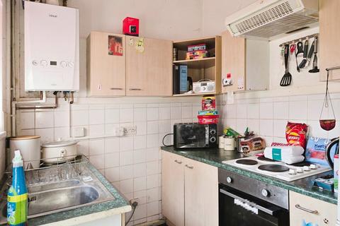 undefined, Pharos Grove, Fleetwood, FY7