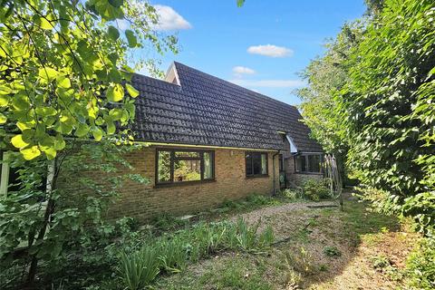 3 bedroom bungalow for sale, Little Court Close, Midhurst GU29