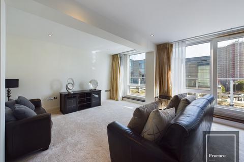 3 bedroom apartment to rent, London NW3