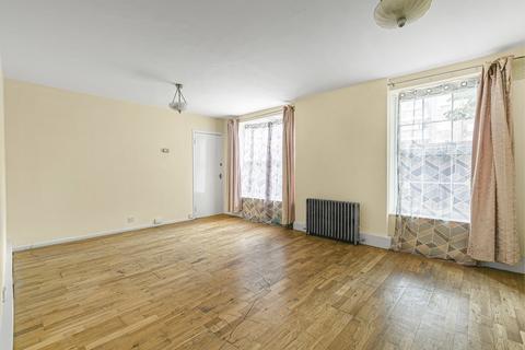 2 bedroom apartment for sale, Tabard Garden Estate, London, SE1