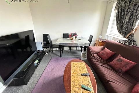 2 bedroom flat for sale, London N9