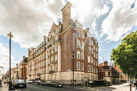 4 bedroom apartment to rent, Upper Feilde, London W1K