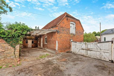 5 bedroom detached house for sale, Oxford Street, Lambourn, Hungerford, Berkshire, RG17