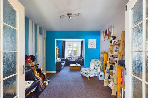19 Richmond Road, Swindon, SN2 1LY