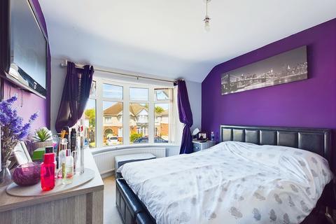 19 Richmond Road, Swindon, SN2 1LY