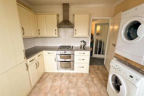 2 Ambleside Avenue, Barnoldswick, BB18 5JL