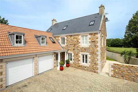 5 bedroom detached house for sale, La Route Du Carrefour A Cendre, St Peter, Jersey, JE3