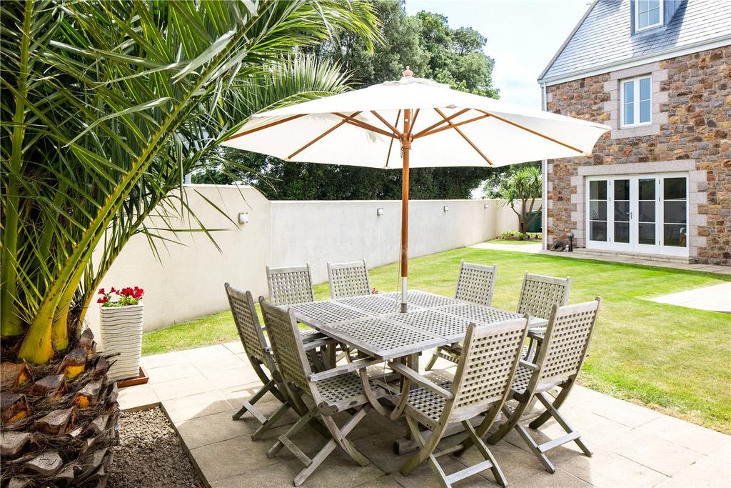 Alfresco Seating