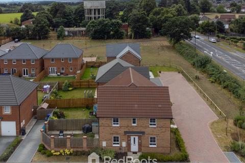 3 bedroom semi-detached house for sale, Saxon Avenue, Doncaster DN7