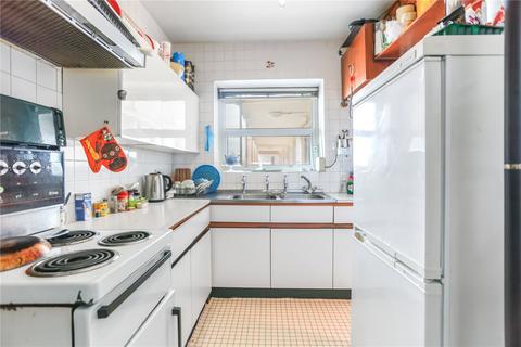 2 bedroom apartment for sale, Kingsway, Hove, East Sussex, BN3