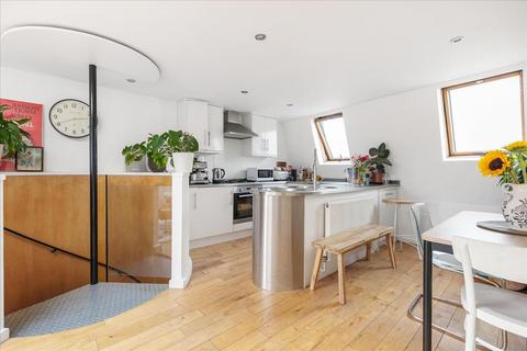 2 bedroom apartment for sale, Lillie Road, Fulham, SW6