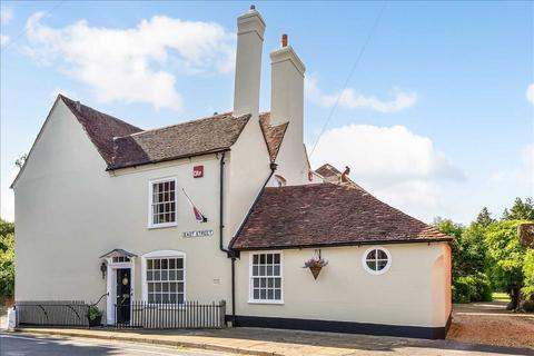 5 bedroom cottage for sale, East Street, Titchfield